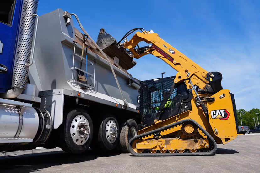 Professional Bobcat skid steer excavation equipment